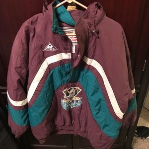Vintage Apex Mighty Ducks Puff Jacket Medium